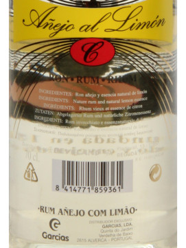 Rum Caribbean Club Añejo Limom